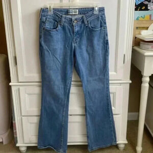 Signature by Levi Strauss low rise bootcut